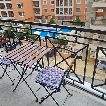 Gabriela Sunny Daire Sunny Beach